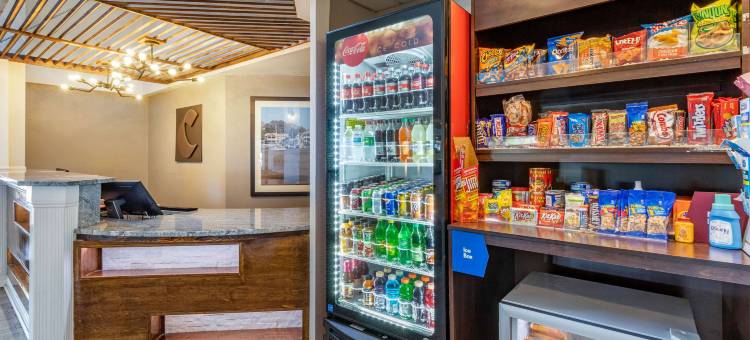 绍斯波特橡树岛舒适套房酒店(Comfort Suites Southport - Oak Island)图片