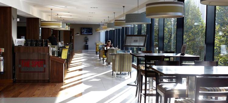 布里斯托尔城中心假日酒店(Holiday Inn Bristol City Centre)图片