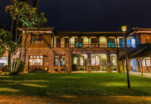 花莲伍百里驿站外景图