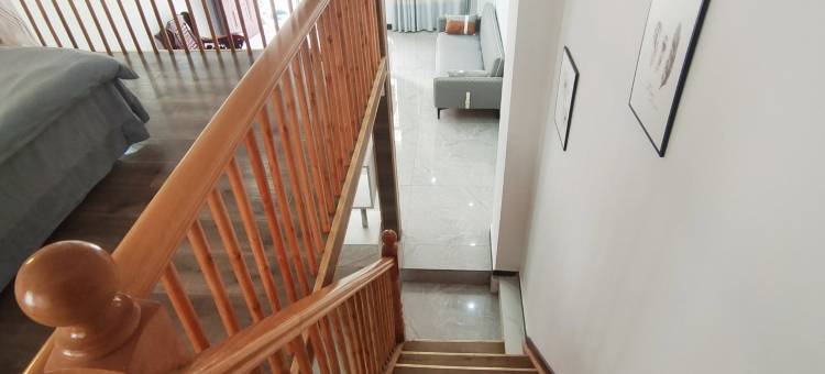 滨江壹号名宿公寓(馨园路分店)图片