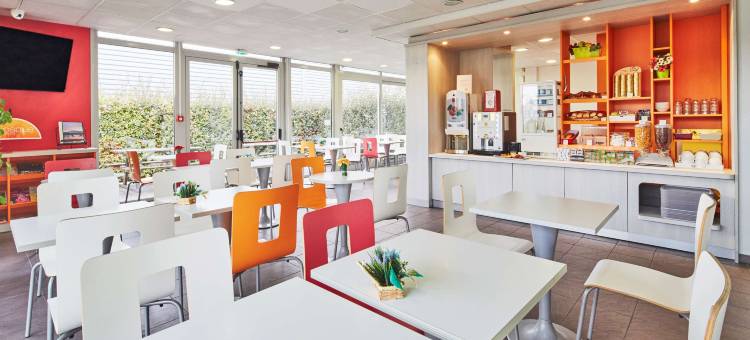 阿维尼翁博览园普瑞米尔经典酒店(Premiere Classe Avignon Sud - Parc des Expositions)图片