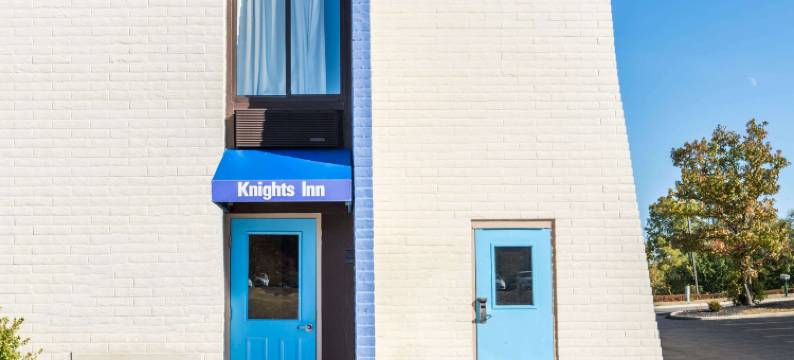 代顿波依大道骑士酒店(Knights Inn Dayton at Poe Ave)图片