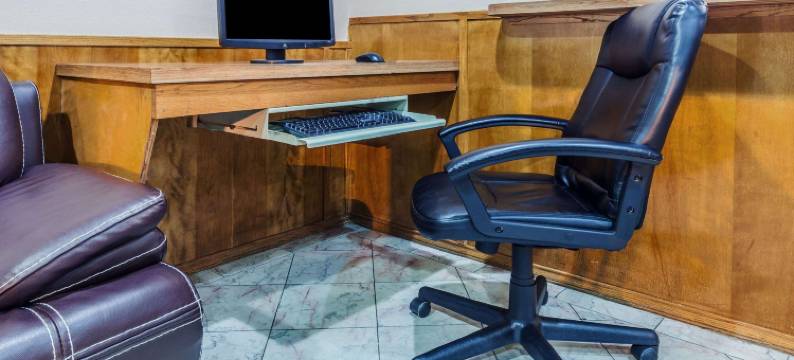 艾温DFW机场南温德姆速8酒店(Super 8 by Wyndham Irving DFW Airport/South)图片