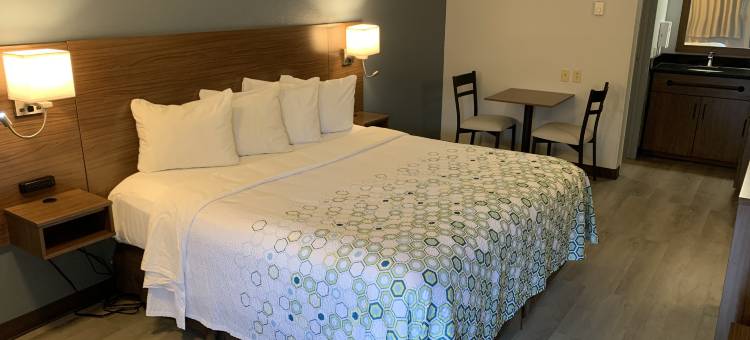 HomeTowne Studios Mystic - New London图片