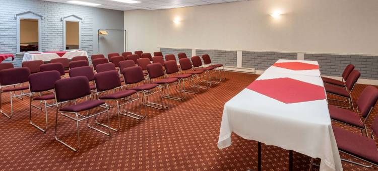 Travelodge by Wyndham Amherst图片