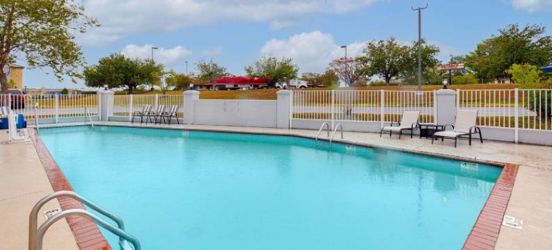 哈蒂斯堡蔚景温德姆酒店(Wingate by Wyndham Hattiesburg)图片