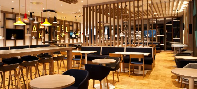 格平根智选假日酒店(Holiday Inn Express GÖPPINGEN by IHG)图片