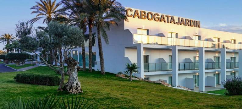 卡波加达花园酒店(Hotel Cabogata Jardín)图片