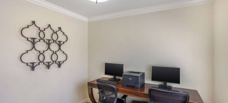 约翰杰伊贝斯特韦斯特酒店(Best Western Capital City Inn)图片