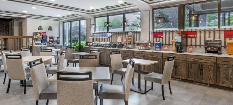 最佳西方加世遗产铁路旅馆套房(Best Western Plus Heritage Rail Inn & Suites)图片