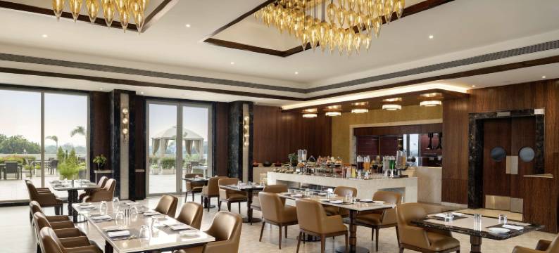 贾斯拉杰宫酒店，雅瓦特马尔，丽笙精选成员(Jasraj Palace Yavatmal Hotel, a Member of Radisson Individuals)图片