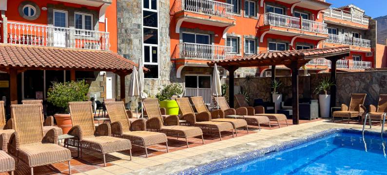 拉阿尔德亚套房酒店(Hotel la Aldea Suites)图片