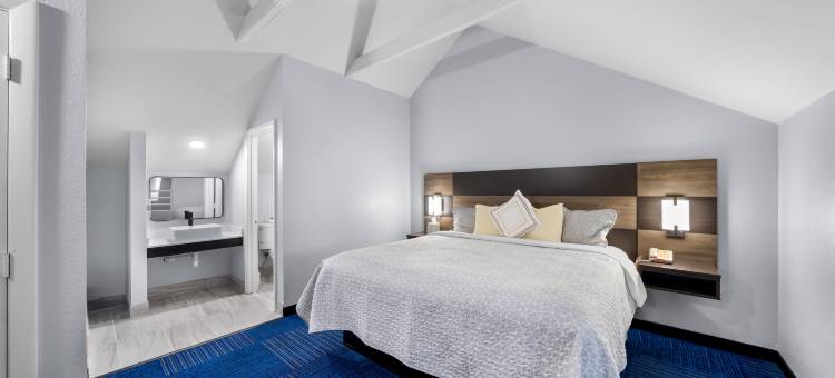 红色系列酒店的海军上将旅馆和套房(Admiralty Inn & Suites - a Red Collection Hotel)图片