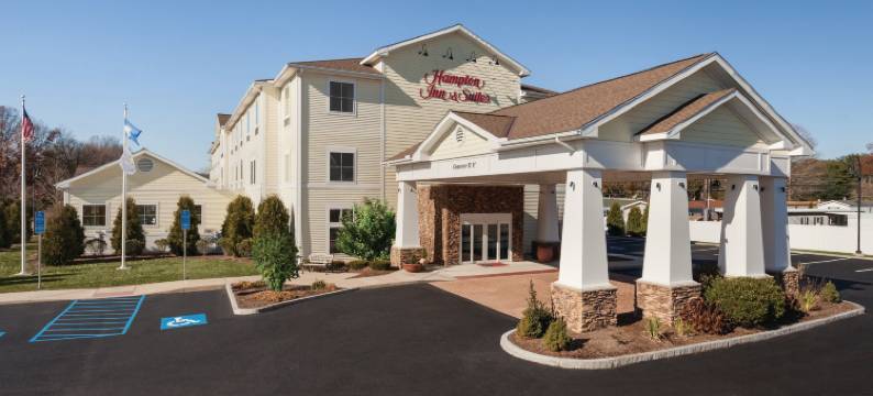 米斯提欢朋套房酒店(Hampton Inn & Suites Mystic)图片