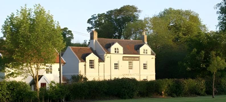 贝丁菲尔德阿姆斯酒店(The Bedingfeld Arms)图片