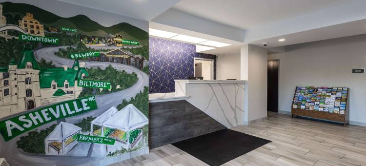 罗德威套房酒店 - 近奥特莱斯购物中心 - 阿什维尔(Rodeway Inn & Suites Near Outlet Mall - Asheville)图片