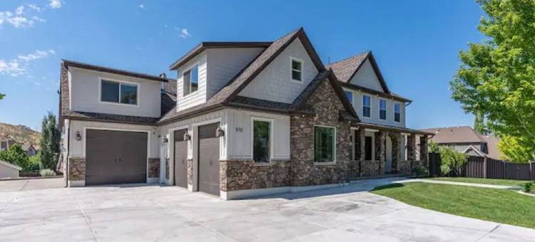 Heber Heights \ Sauna \ Firepit \ HotTub \ Sleeps16 \ 8 Bedrooms \ 6.5 Baths图片