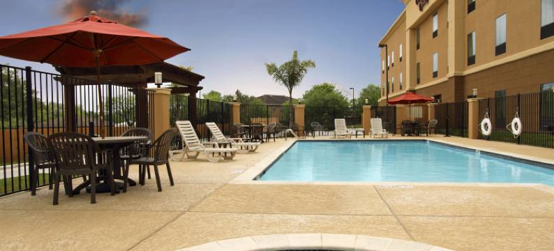 希尔顿欢朋酒店-比维尔(Hampton Inn Beeville)图片