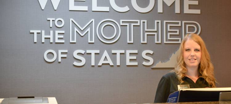 塞勒姆东欢朋酒店 - 电气路(Hampton Inn Salem East-Electric Road)图片