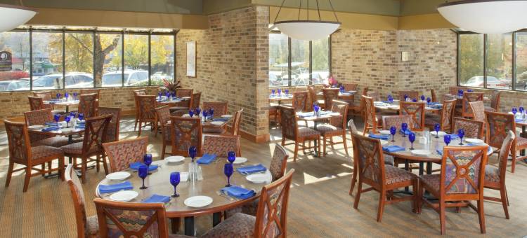 橡树岭希尔顿逸林酒店(DoubleTree by Hilton Hotel Oak Ridge-Knoxville)图片