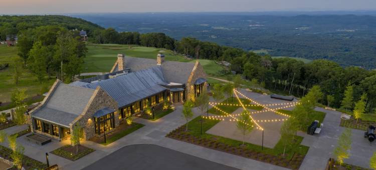 位于McLemore度假村的Cloudland，Curio Hilton山景房(Cloudland at McLemore Resort Lookout Mountain, Curio by Hilton)图片