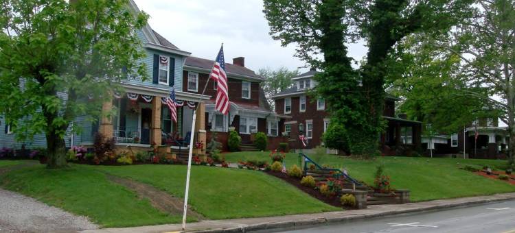 Relax & Revisit your Yesterdays with a Retro Staycation!图片