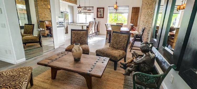 Luxury Coronado Home 500ft to Beach, Ferry, & Restaurants + Rooftop图片