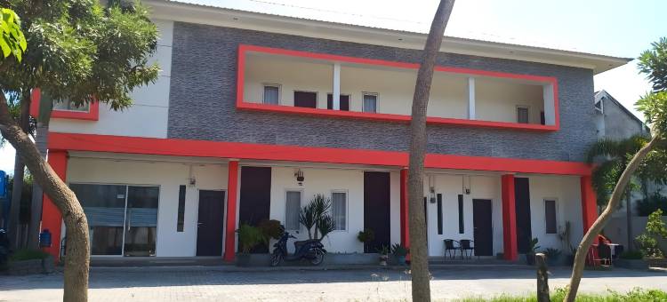 Fidelia Homestay Palu Mitra RedDoorz图片