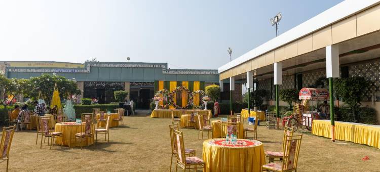 皇家大厦草坪(Royal Mansion Lawns & Resort)图片