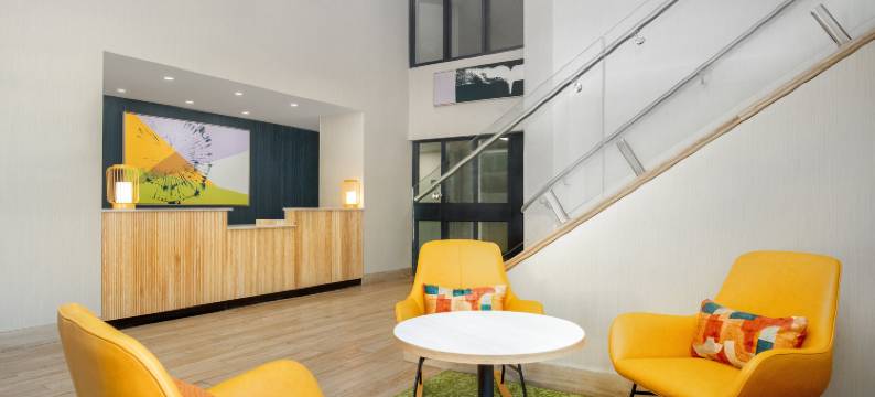 希尔顿斯帕克酒店-布罗克维尔(Spark by Hilton Brockville)图片