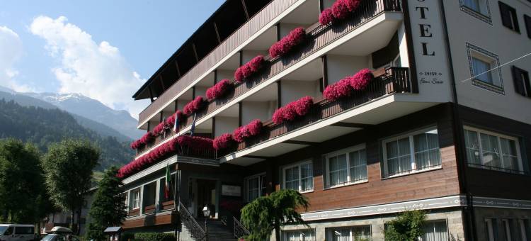 拉里斯毕安科酒店(Hotel Larice Bianco)图片