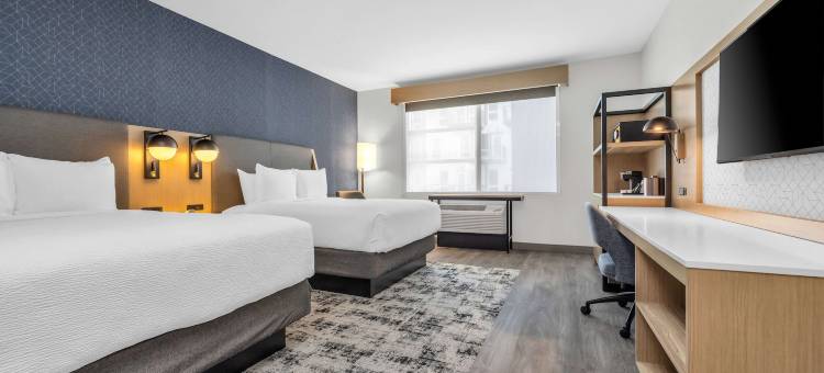 圣何塞硅谷温德姆拉昆塔套房酒店(La Quinta Inn & Suites by Wyndham San Jose Airport-Downtown)图片