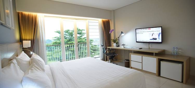 树园酒店 - 卡拉旺(TreePark Karawang)图片