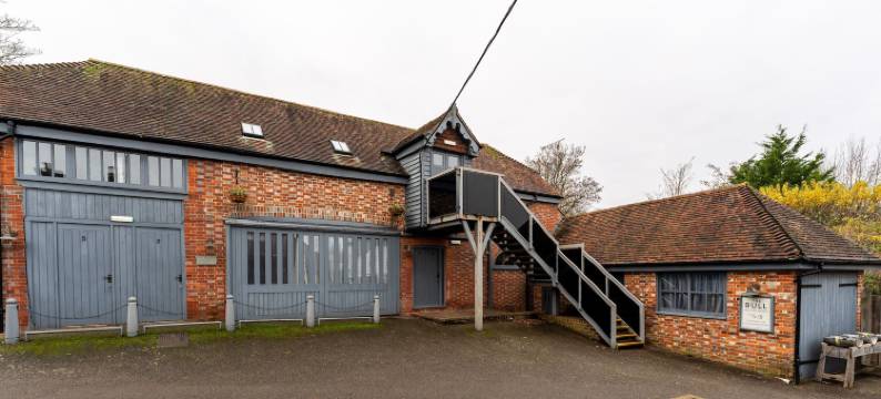 格林布尔酒店(The Bull on the Green)图片