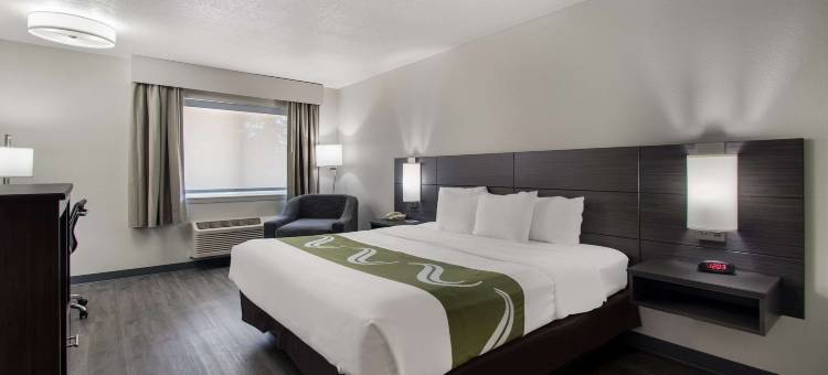 威尔逊维尔凯艺套房酒店(Quality Inn & Suites Wilsonville)图片