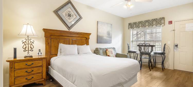 Kitchenette and Access to Exclusive Show Tickets - Cozy Getaway图片