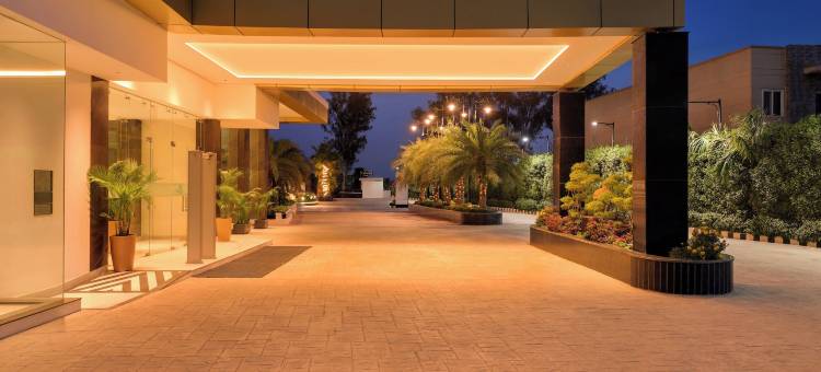 Lemon Tree Hotel Chandausi图片