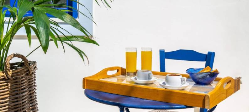 海滩别墅卡拉马基，离海滩仅几步之遥(Beach House Kalamaki Steps Away from the Beach)图片