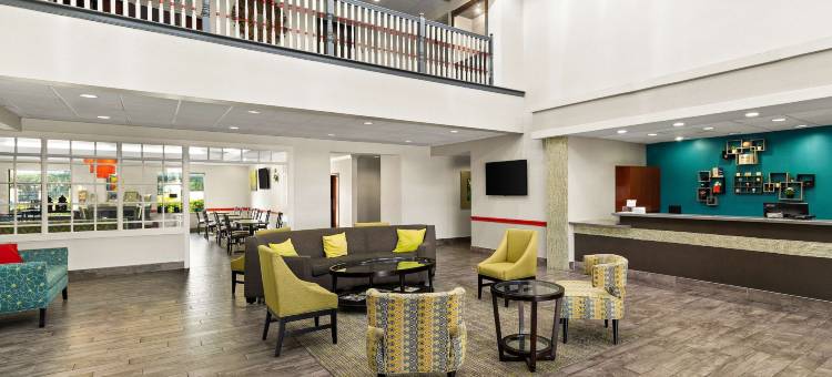 佳乐利亚泉景贝斯特韦斯特套房酒店(Best Western Galleria Inn  Suites)图片