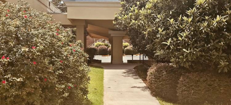 凯艺套房酒店(Quality Inn & Suites Conference Center Statesboro Historic District)图片