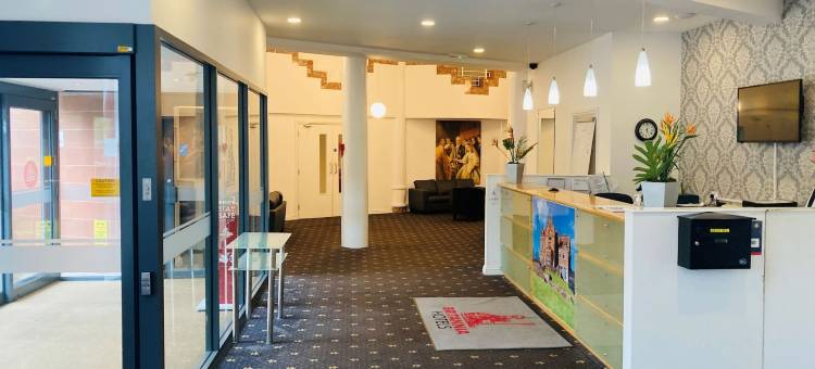 亚当顿乡村民宿酒店(Adamton Country House Hotel)图片