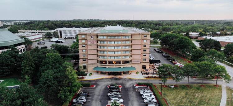 芝加哥-唐纳斯格罗夫希尔顿逸林套房酒店&会议中心(DoubleTree Suites by Hilton & Conference Center Chicago - Downers Grove)图片