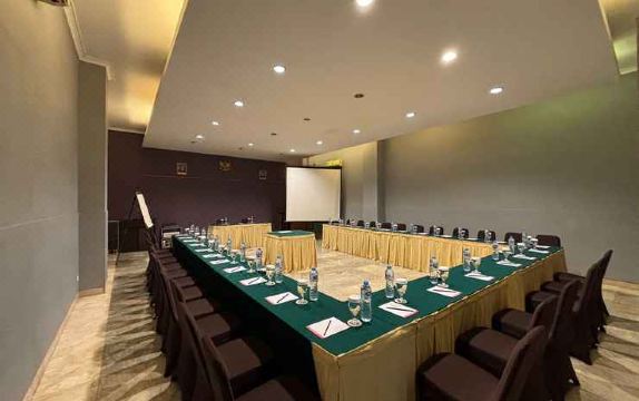 Bali World Hotel Hotel Overview