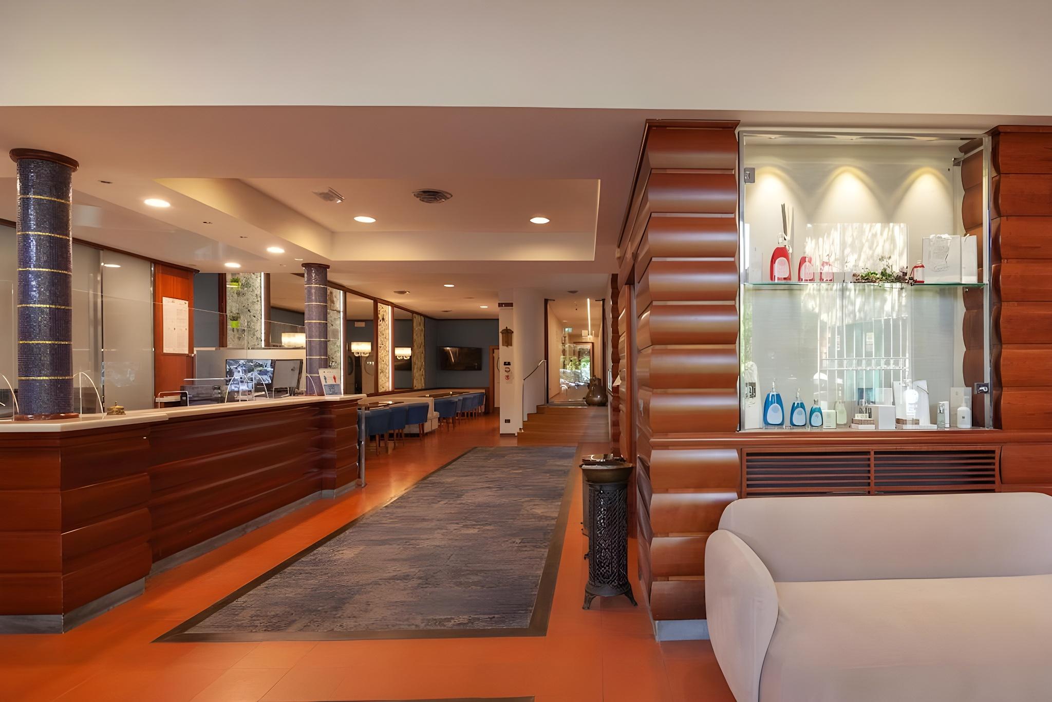 Hotel IlariaOver view