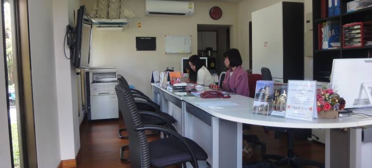 曼场县皇家酒店(Royal Place Banchang)图片