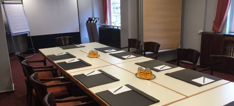 罗曼提斯切斯曼扎萨酒店(Romantisches Hotel Menzhausen)图片