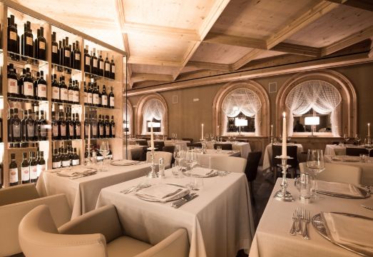 Hotel San Lorenzo Hotel Overview