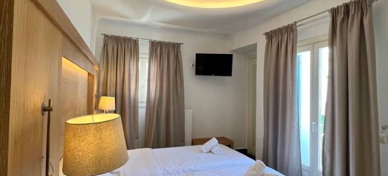 玛朵齐雅妮酒店(Matogianni Hotel)图片