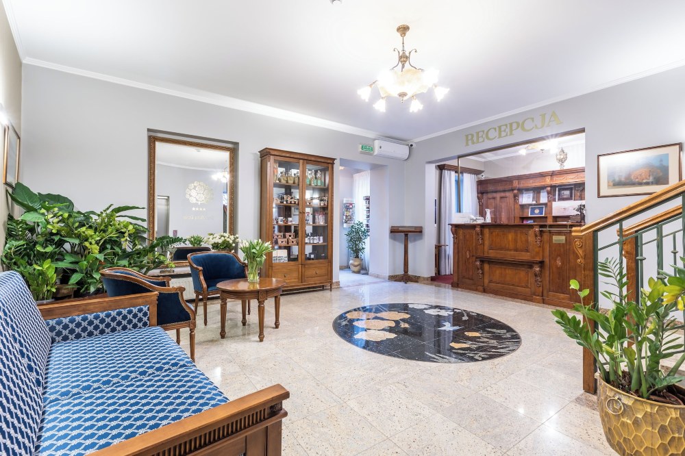 Hotel Pod Złotą RóżąOver view