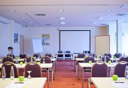 Hotel Königshof Hotel Overview